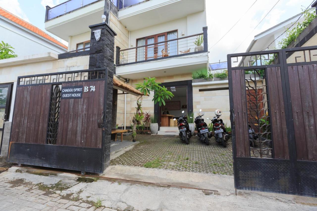 Canggu Spirit Guest House Exterior photo